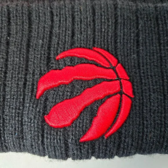NWT Raptors Toque - Picture 3 of 3